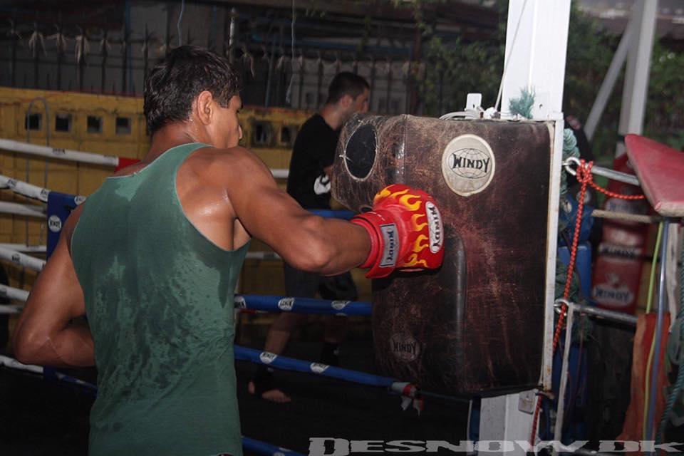 Muay Thai Hostel Club 107 Praia de Jomtien Exterior foto